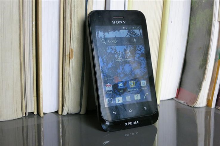 Sony Xperia Tipo (14).jpg